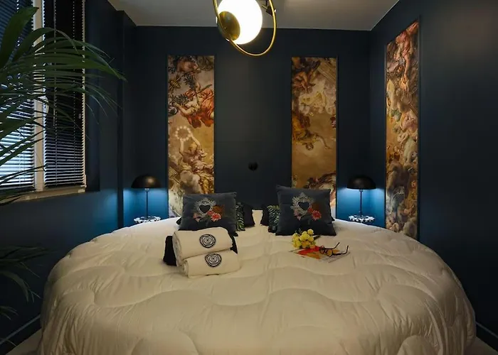 Sublimappartlamarquisepariscenter2bathr Appartamento Parigi